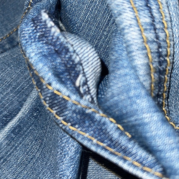 M. Gordon distressed men’s jeans with Skull design on back pocket 34 X 34 - Picture 15 of 15